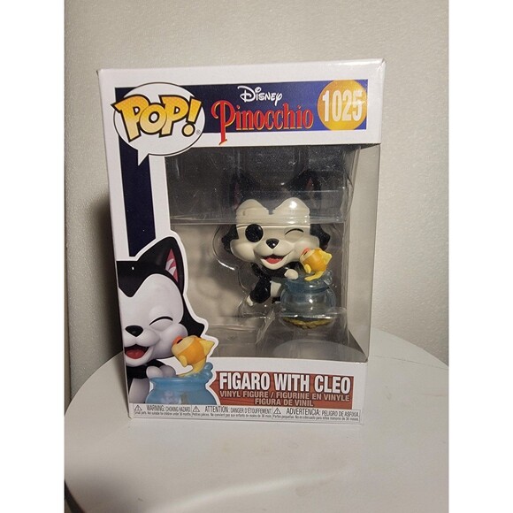 Movie: Pinocchio, Figaro with Cleo Disney cat and fish #1025 - Picture 1 of 6